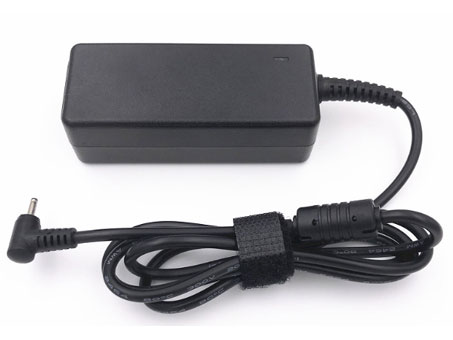 Samsung NP305U1A-A03CO Laptop Ac Adapter